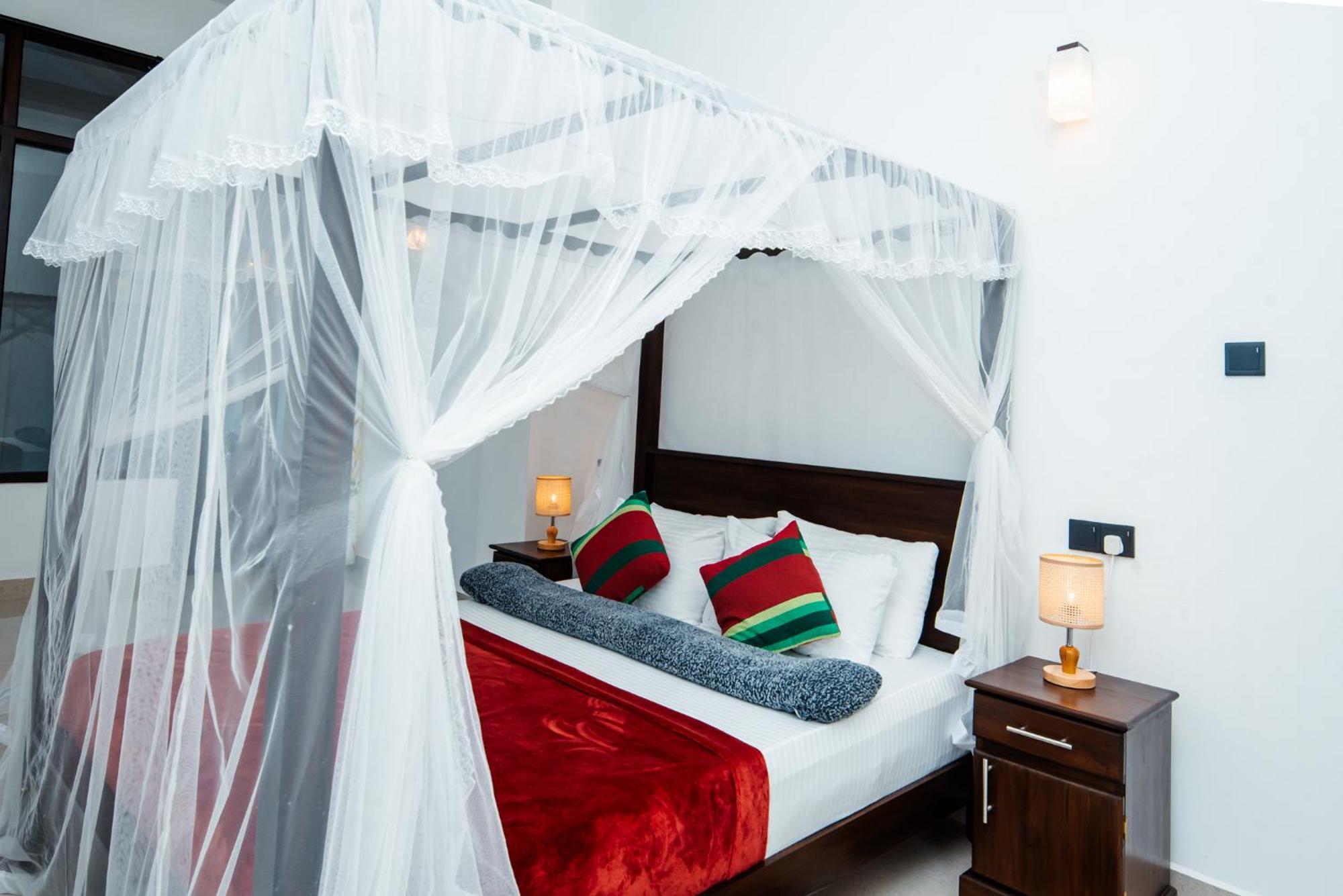 Adams Peak Inn Nallathanniya Luaran gambar