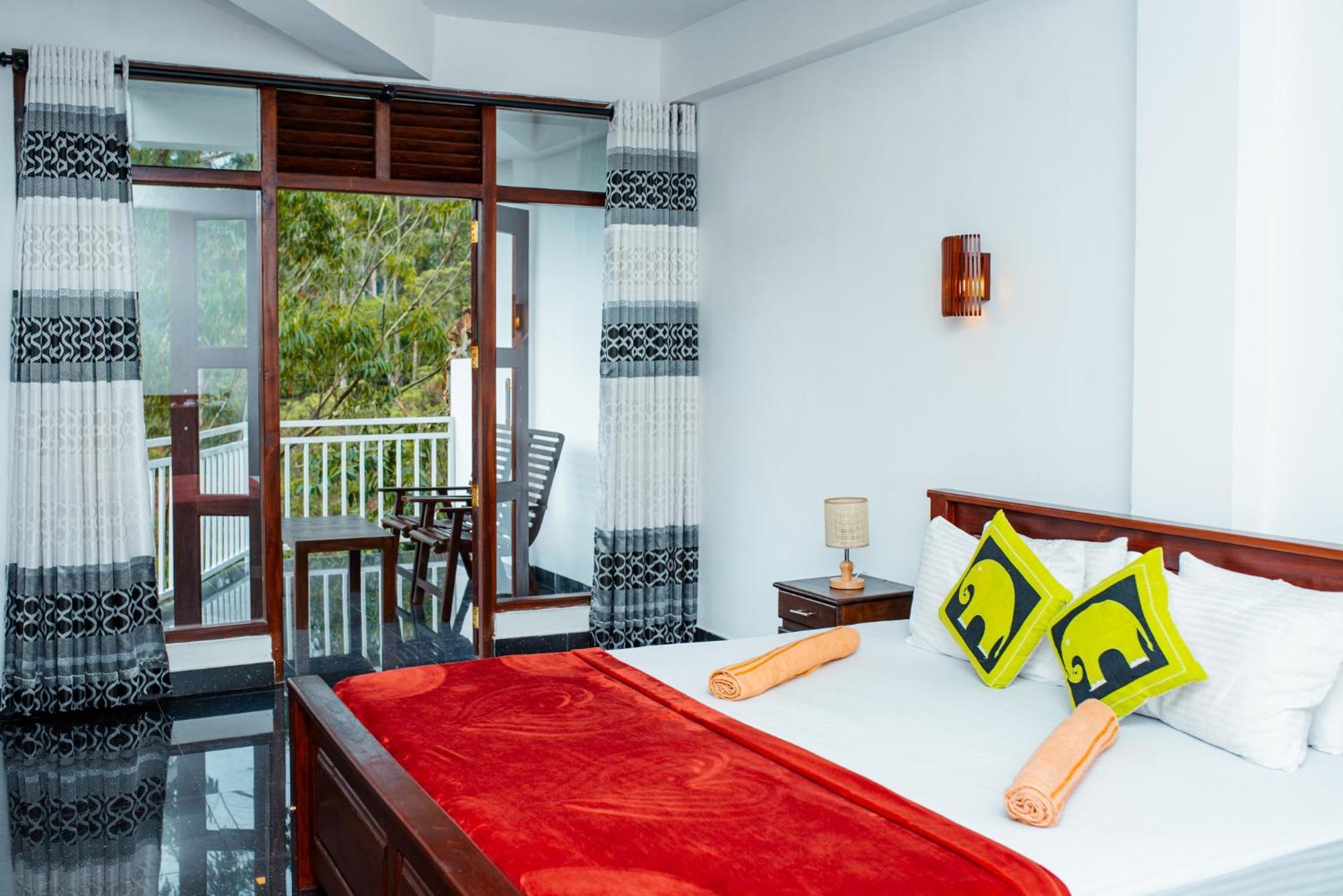 Adams Peak Inn Nallathanniya Luaran gambar