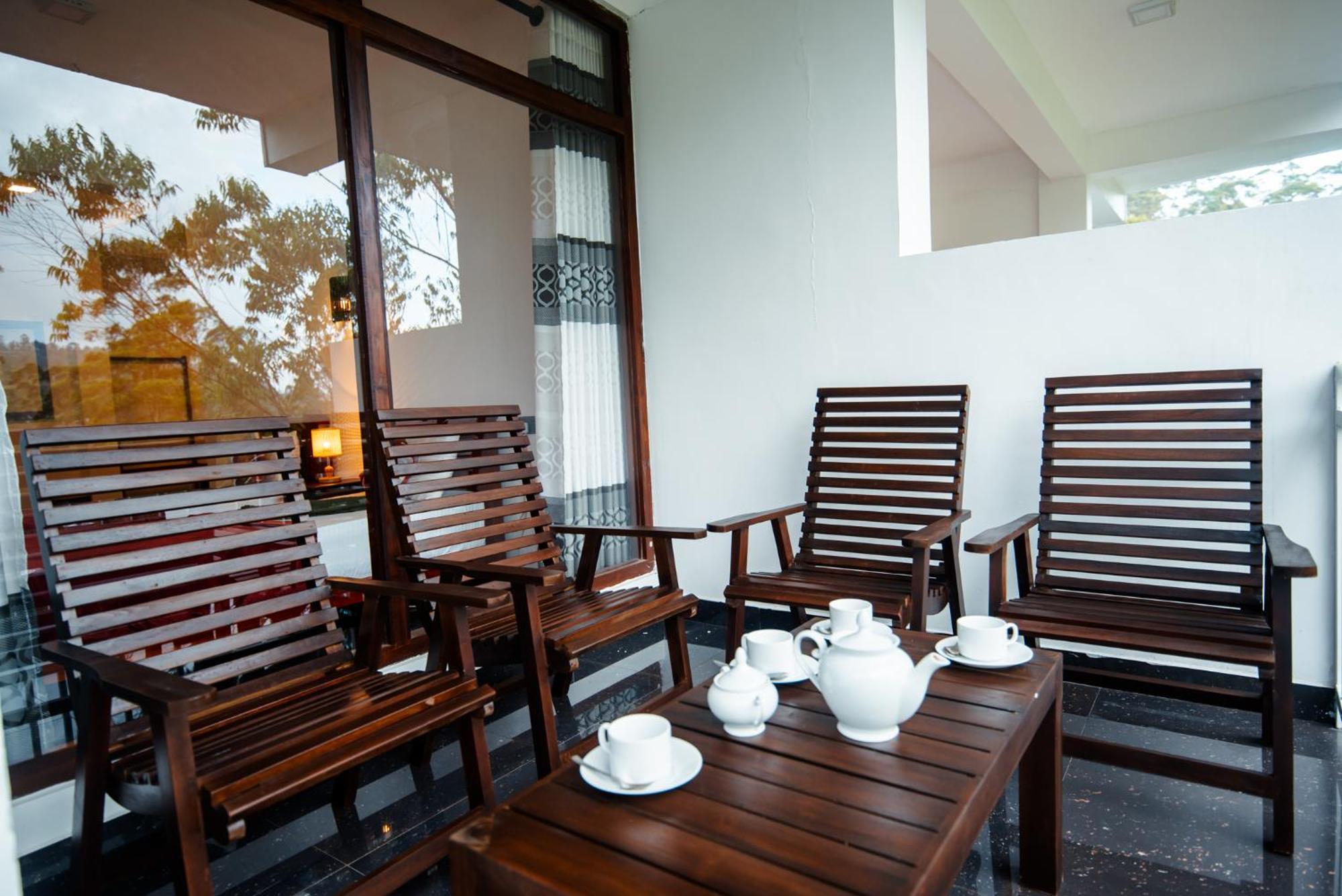 Adams Peak Inn Nallathanniya Luaran gambar